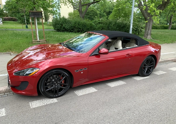 Maserati GranCabrio cena 299000 przebieg: 40700, rok produkcji 2015 z Warszawa małe 562